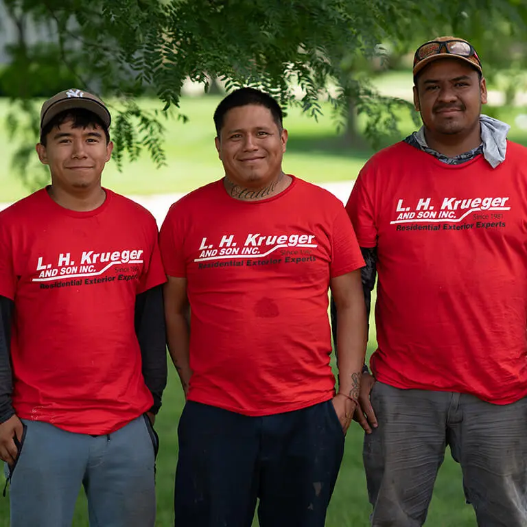 Elias' roofing crew