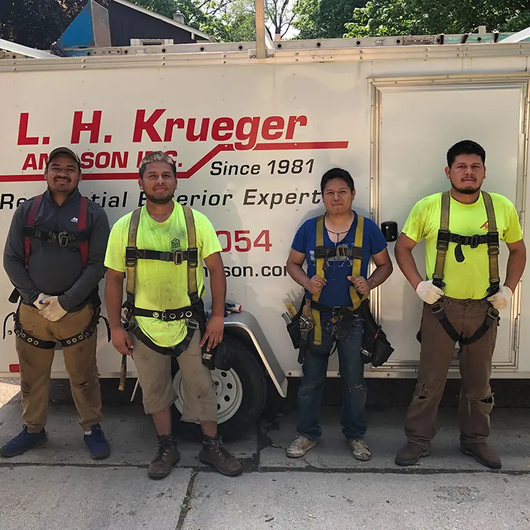 Elias' roofing crew